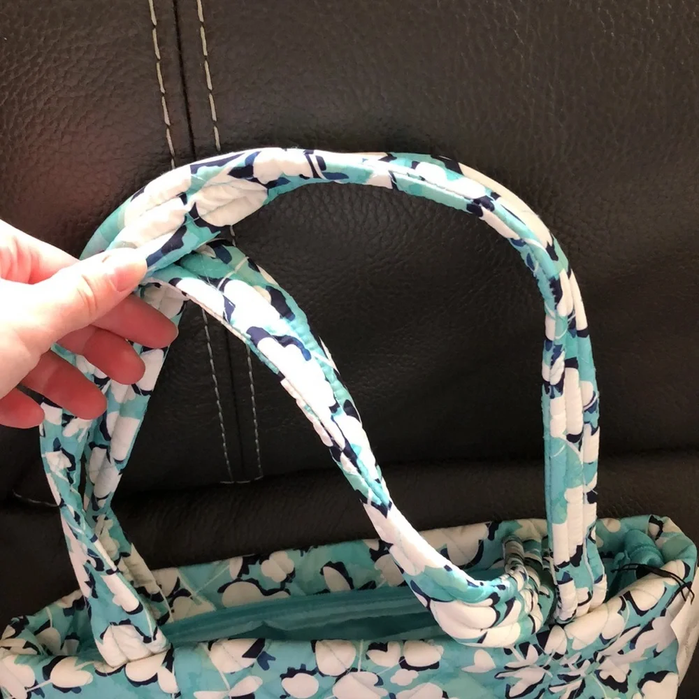 Ultra light small vera in cut vines cool